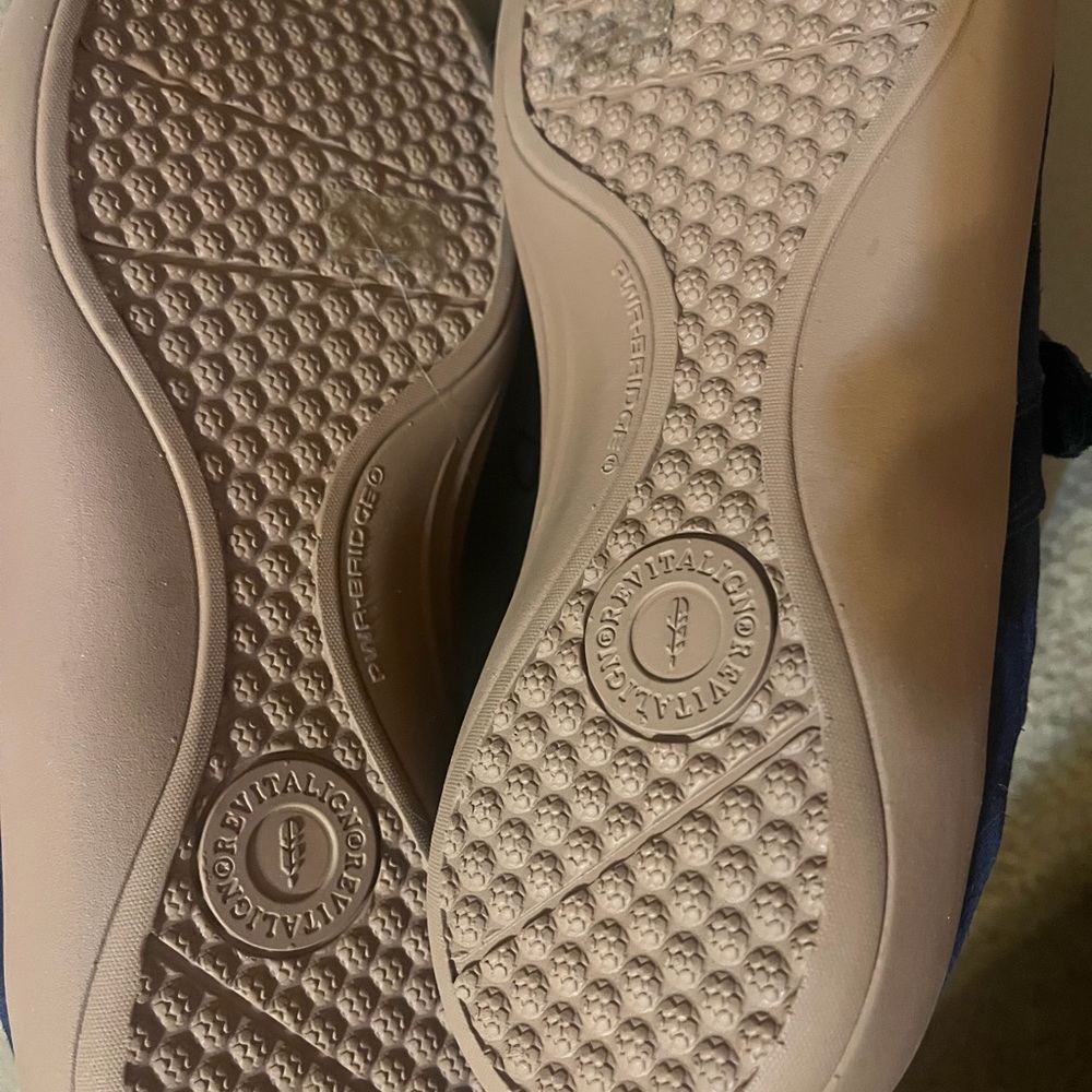 REVITALIGN Navy and Beige Clogs